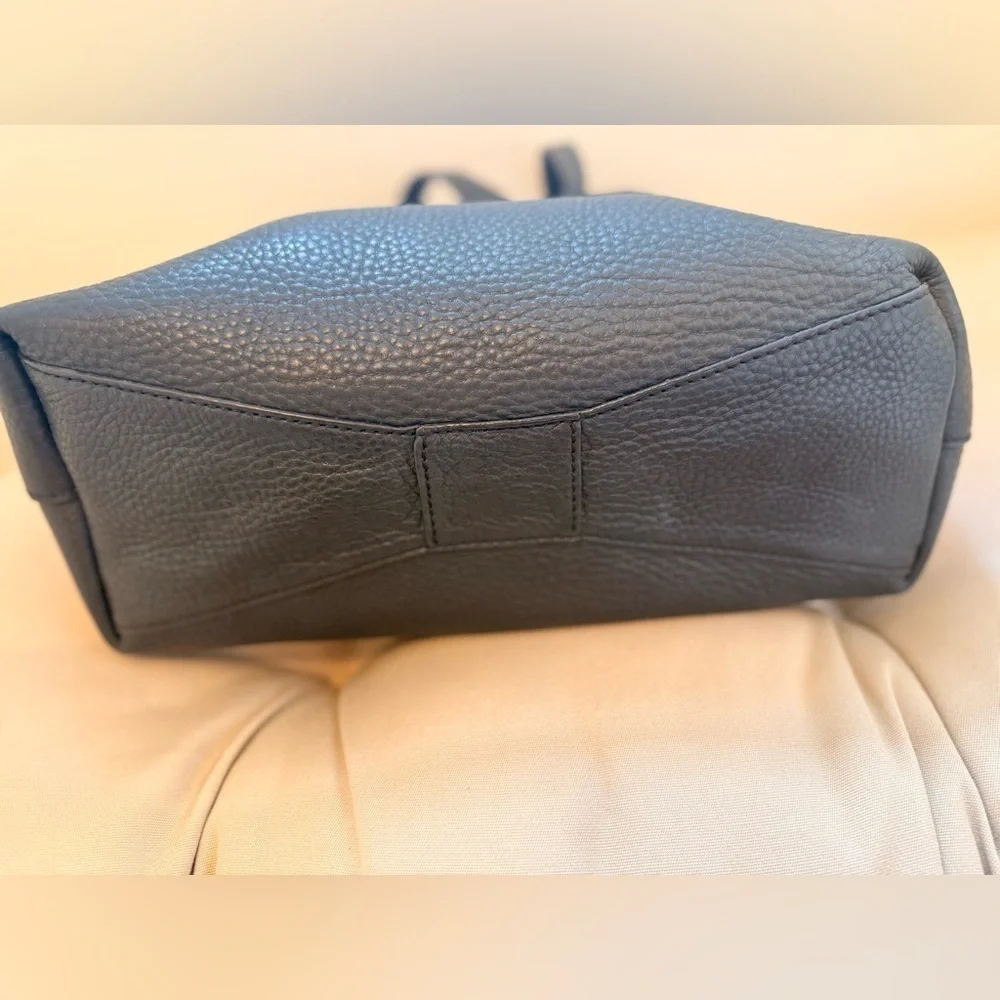Kate spade black pebble leather tote bag